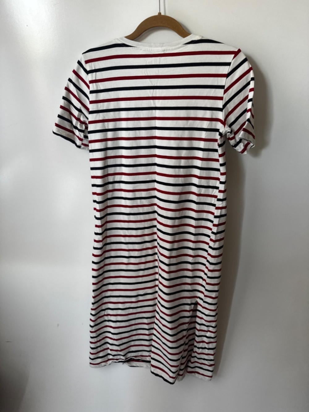 Tuckernuck Pomander Place Stripe Midi T-Shirt Dress red White Blue M - Picture 5 of 6